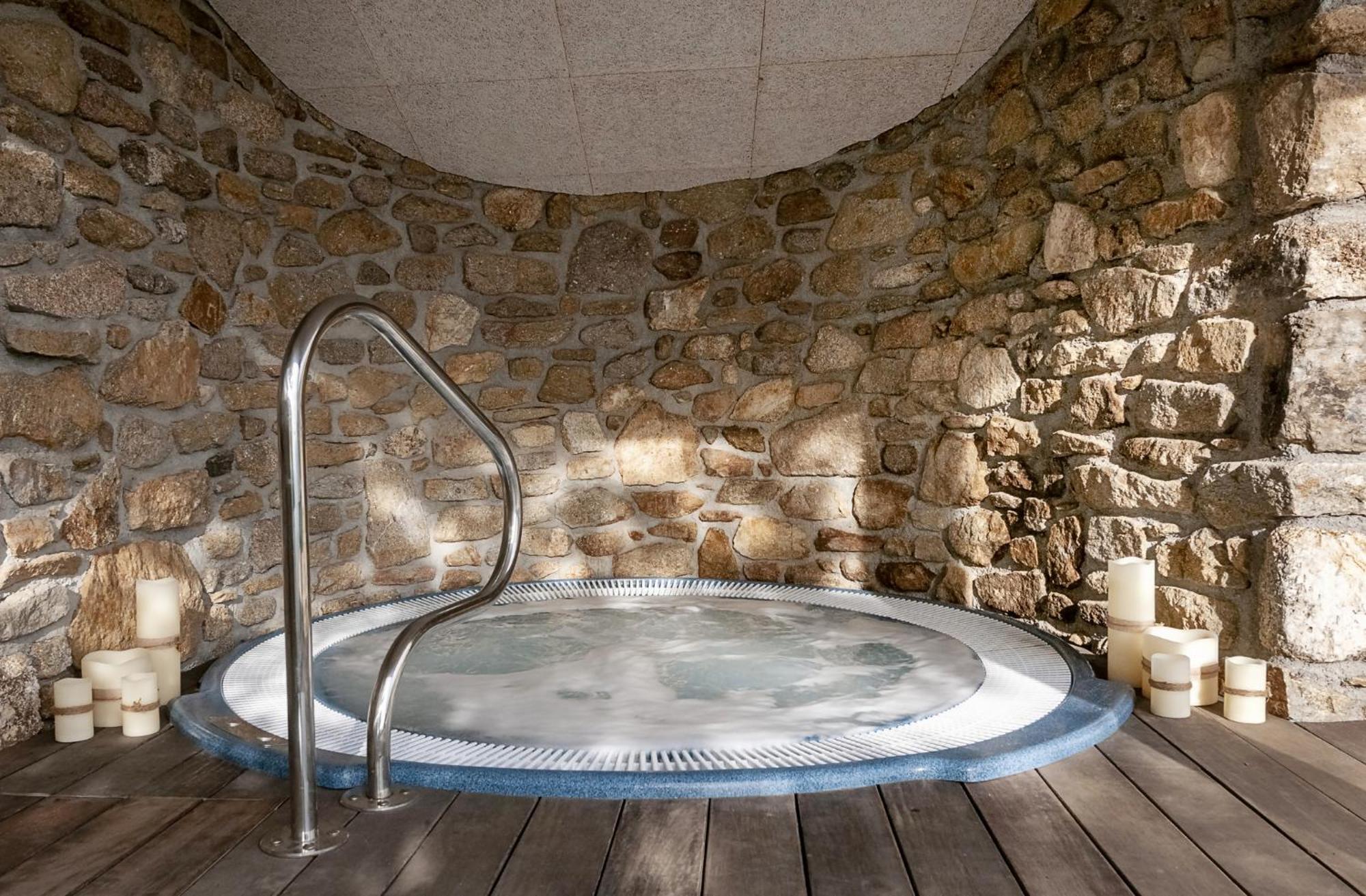 Casa Do Cebro Casa Con Piscina Y Jacuzzi Privados Vila Santiago de Compostela Exterior foto