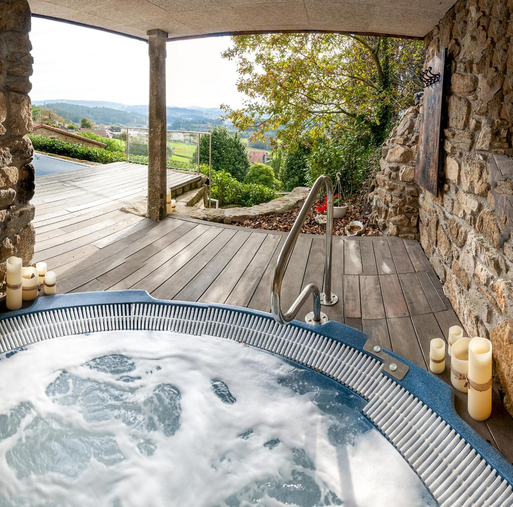 Casa Do Cebro Casa Con Piscina Y Jacuzzi Privados Vila Santiago de Compostela Exterior foto
